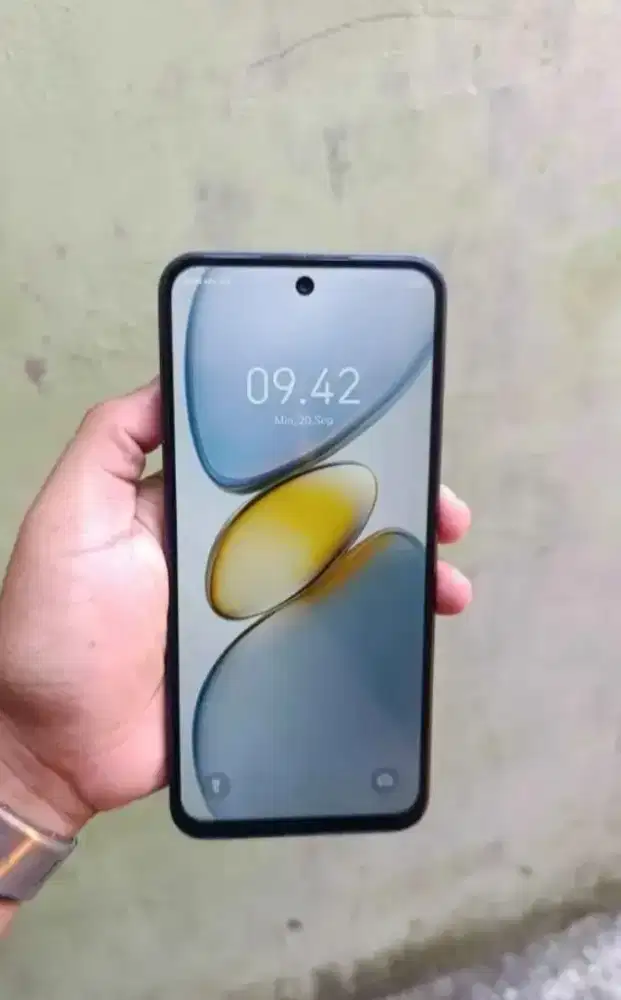 Tecno spark go 1 3+3/64 mulus