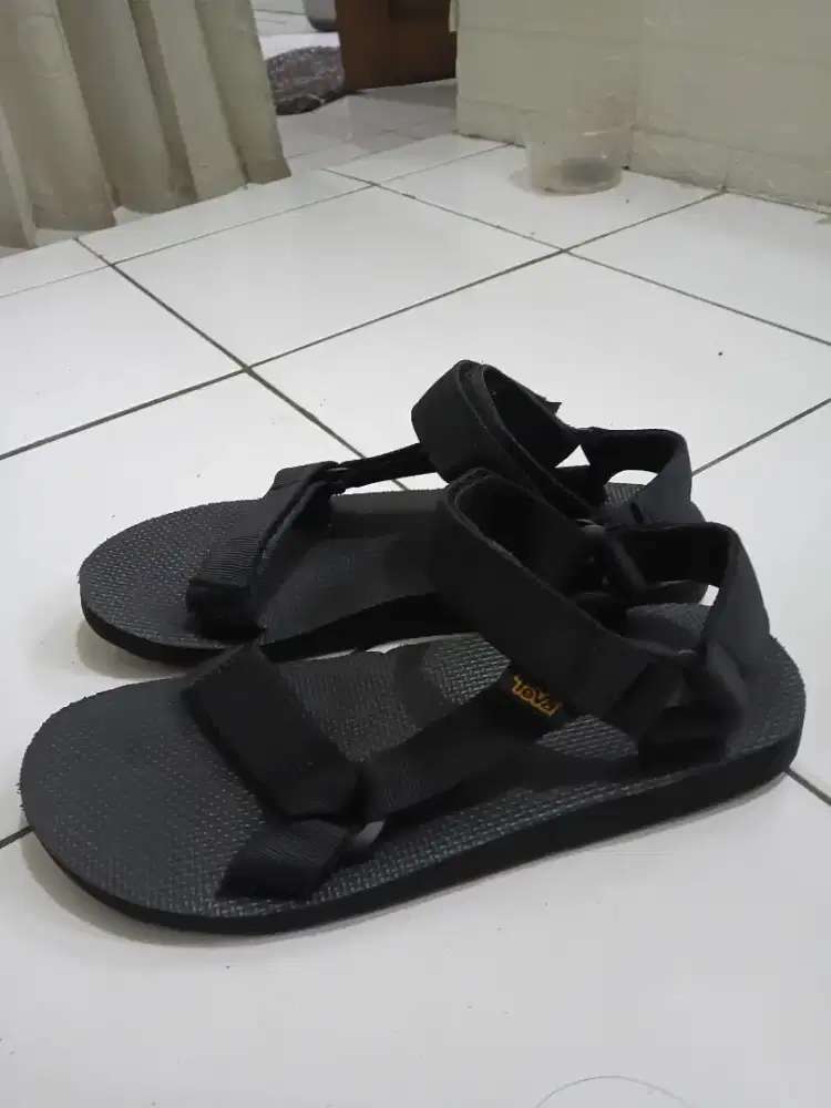 Sandal gunung teva original