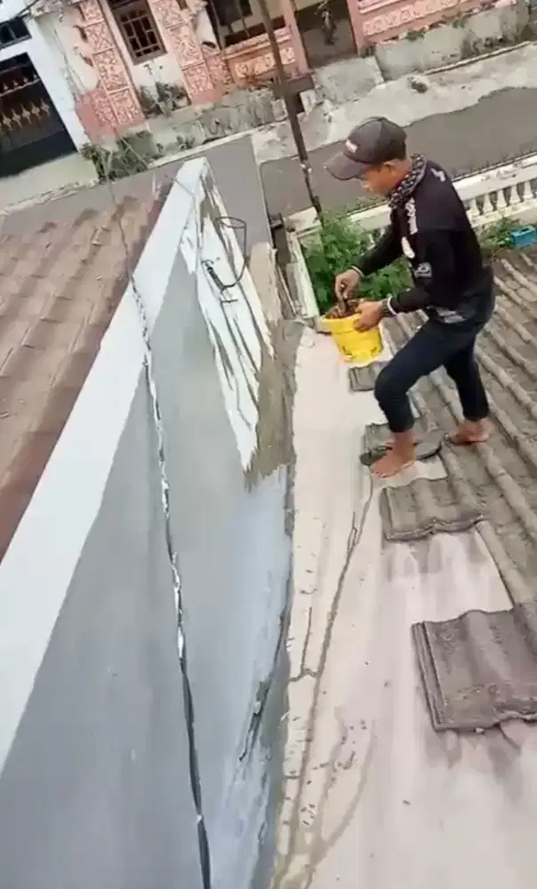Perbaikan dinding rembes,atap bocor,dak rembes,flapon, renovasi rumah