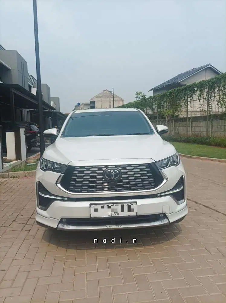 Toyota Kijang Innova Zenix HV Q Modelista 2023 Hybrid