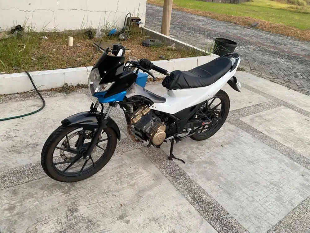 MOTOR SUZUKI SATRIA FU 2013