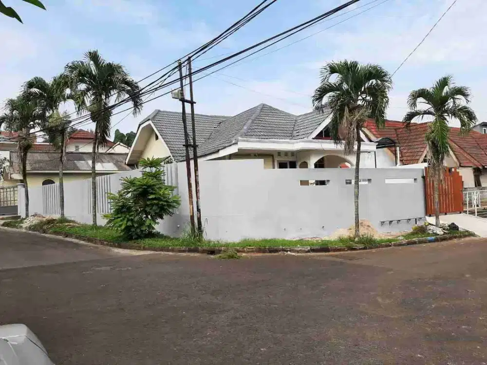 DISEWAKAN RUMAH GRIYALOKA HOME BSD