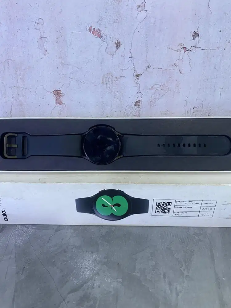 Samsung watch 4 40mm lengkap