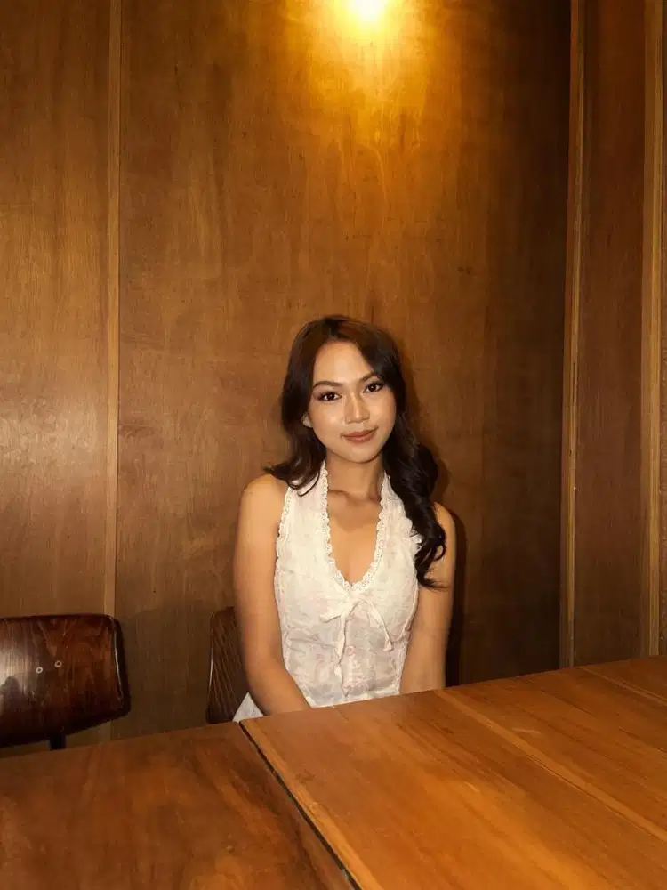 cari freelance hostlive