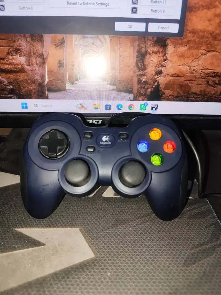 Logitech F310 GamePad Stick Game Controler USB PC Joystick Controller