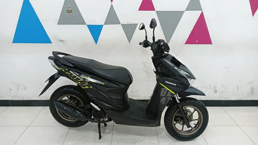 Honda New Beat Street (model baru) 2024 km.12.000