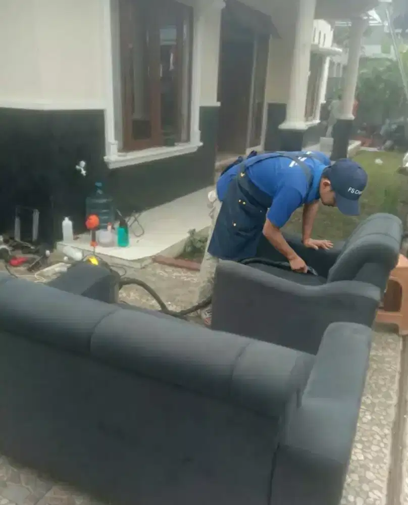 Cleaner Cuci Sofa furniture