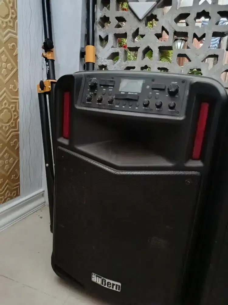 Speaker aktif Portable