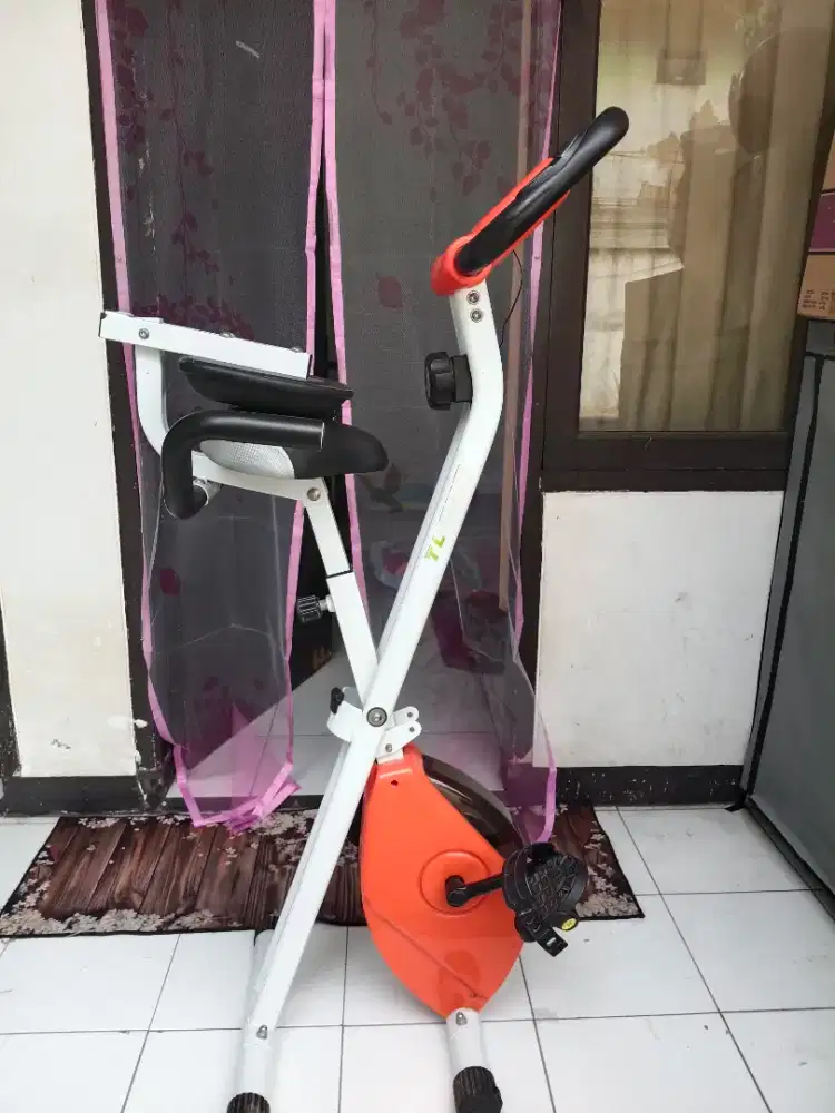 Sepeda Statis XBIKE TL-920 (nego tipis)