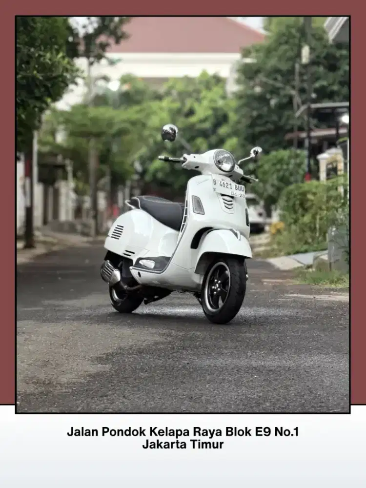 JUAL PIAGGIO VESPA GTS 4V 150 IGET ABS THN 2019 PERFECT CONDITION