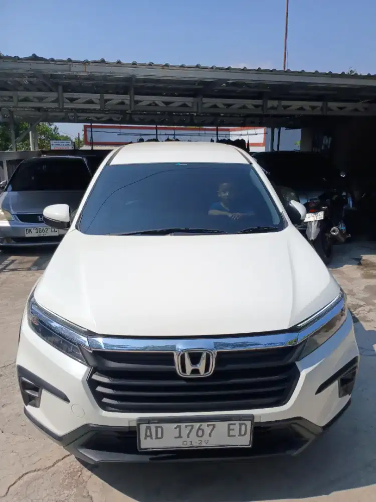 JUAL HONDA BRV 1.5 S M/T