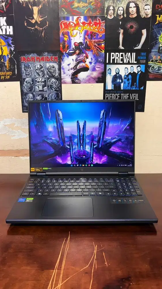 JUAL LAPTOP ACER SECOND PREDATOR HELIOS NEO 16 PHN16-7274Z8 i7/4050