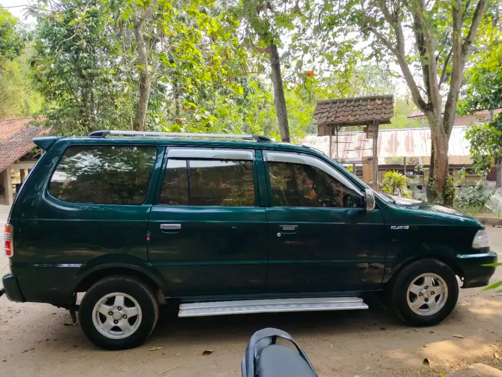 Toyota Kijang 2001 Bensin boleh tuker tambah