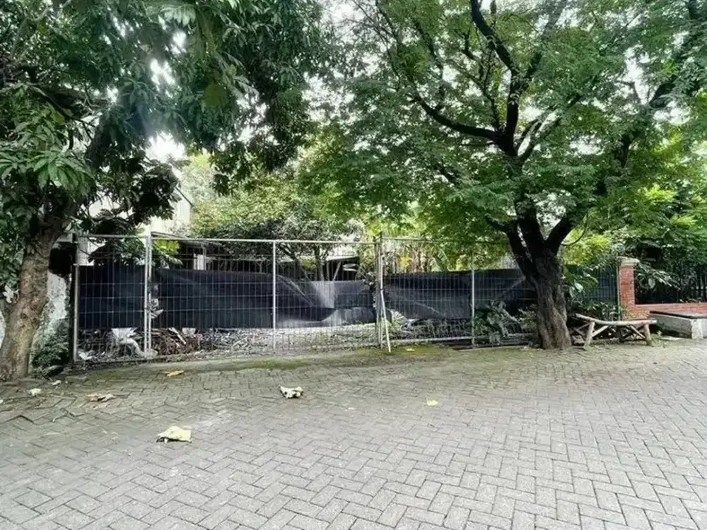 Tnh (304m2) di Gayungsari
