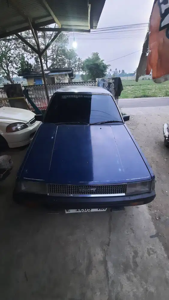 Toyota Corolla SE Saloon Siap Pakai - AC Dingin, Kaleng Panjang 2029
