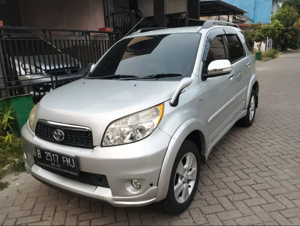 Dijual Toyota Rush S MATIC AT 2013
