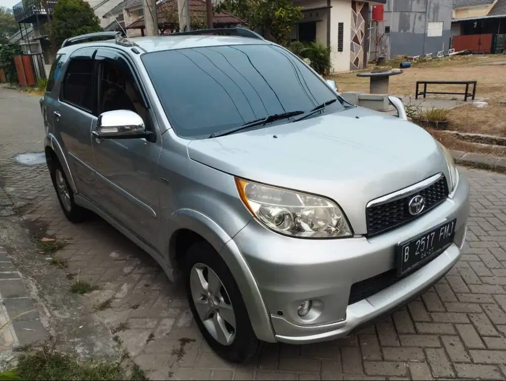 Dijual Toyota Rush S MATIC AT 2013