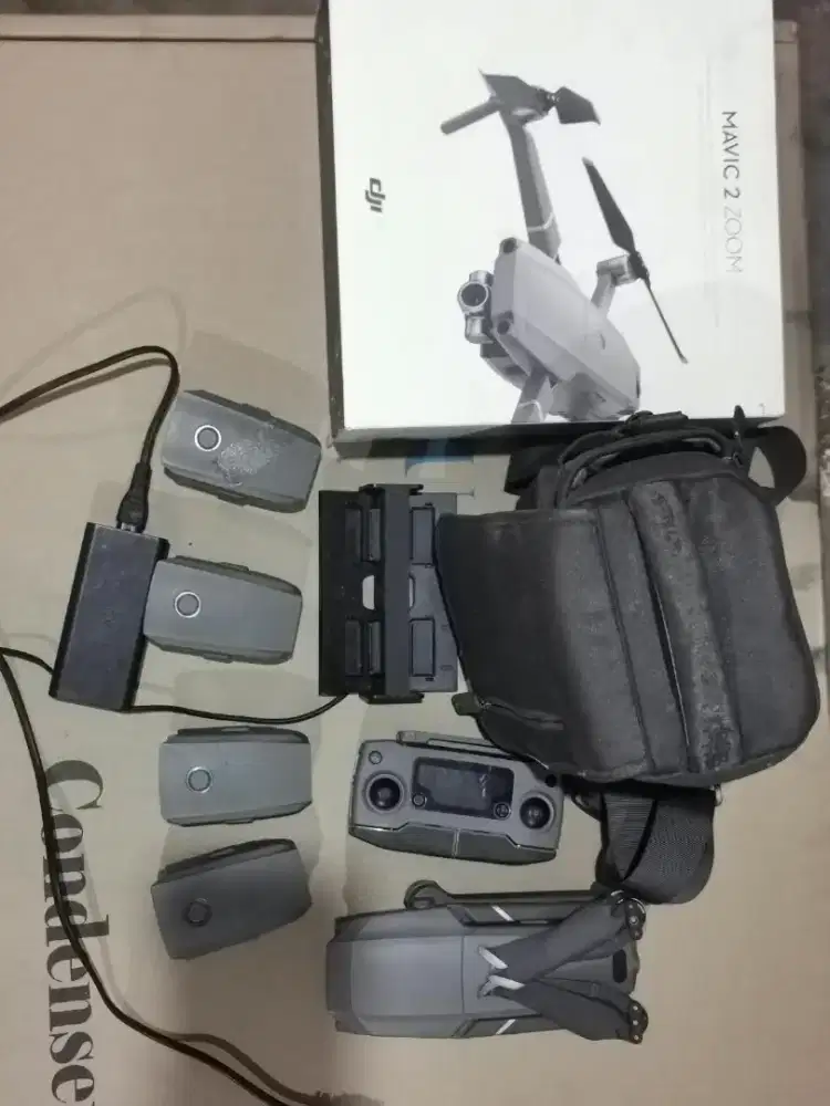 Drone / Pesawat Nirawak tipe DJI Mavic 2 Zoom