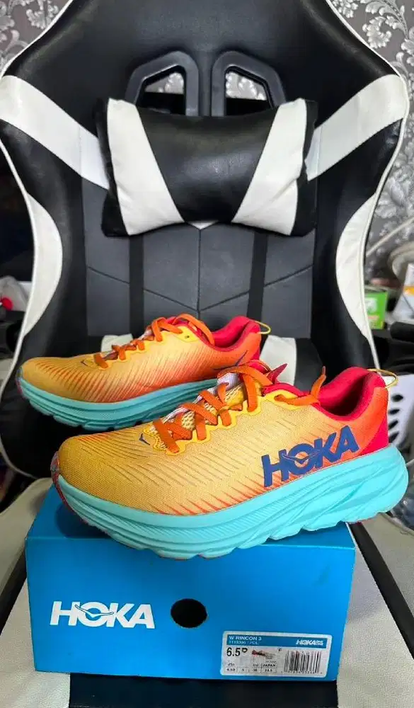 Sepatu Hoka one one Rincon 3 blazing orange