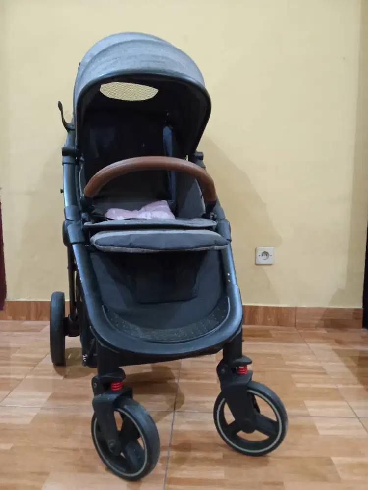 baby Elle s 706