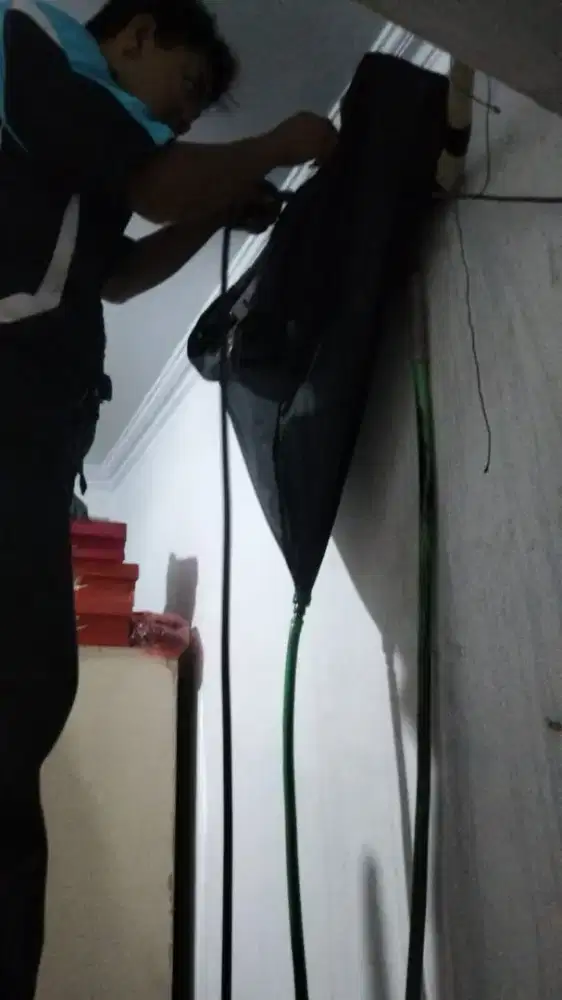 Jasa cek Bongkar pasang AC & water hiter Bergaransi