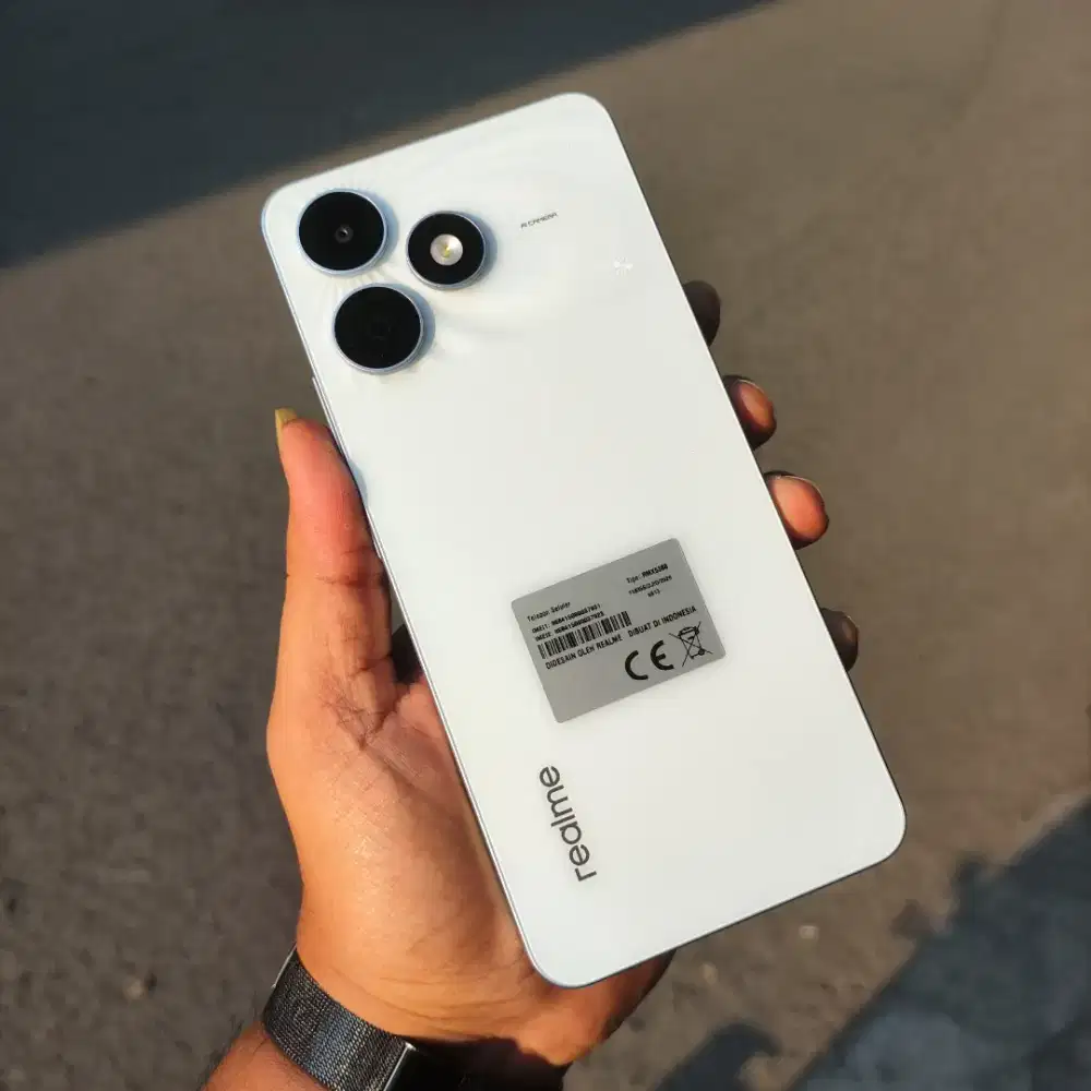 Realme Note 80, 4/64Gb Fullset, bisa TT