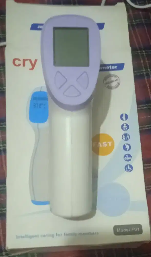Cry infrared thermometer