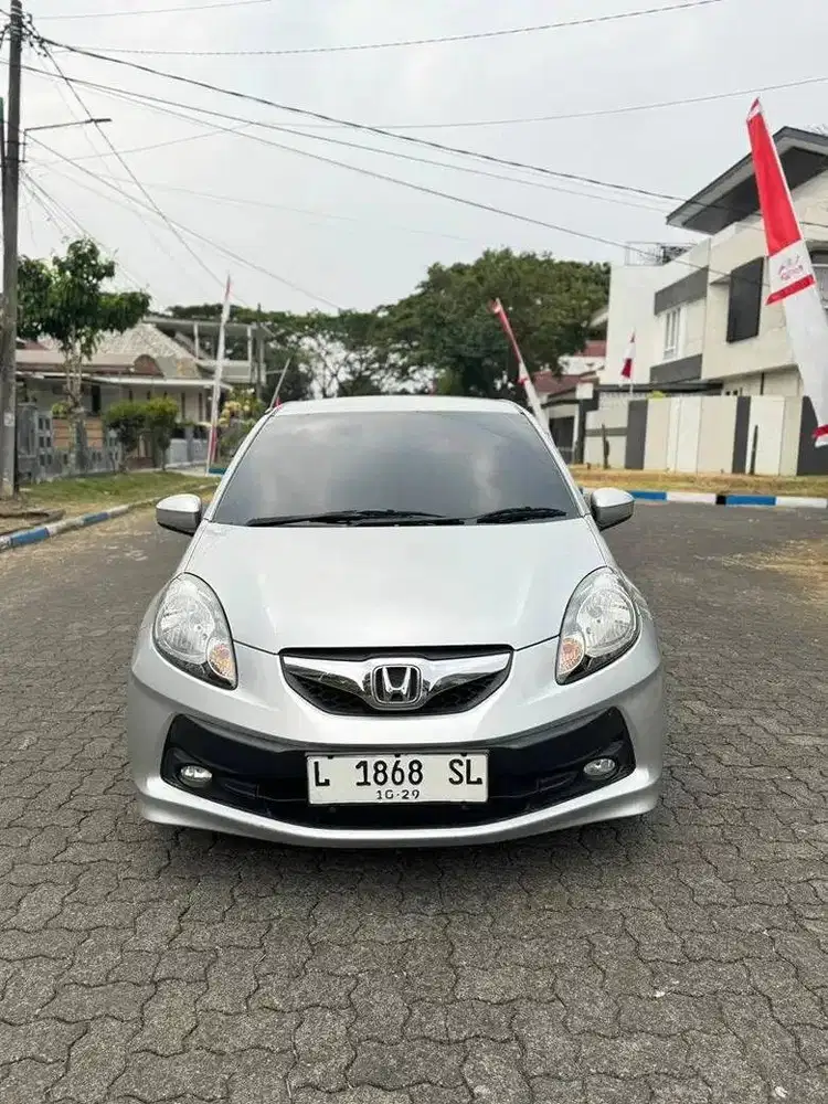 Brio e matic 2014 km 47 rb record tangan ke 1