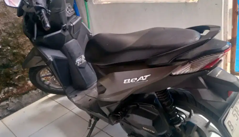 Honda Beat Deluxe CBS ISS 2023