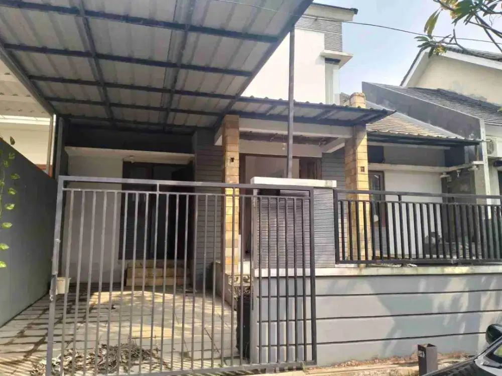 JUAL CEPAT RUMAH 1,5 LANTAI HADAP UTARA LOKASI DEKAT PASAR MODERN DI NUSALOKA BSD CITY