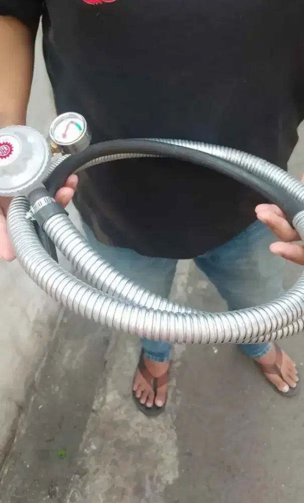 Regulator tabung gass