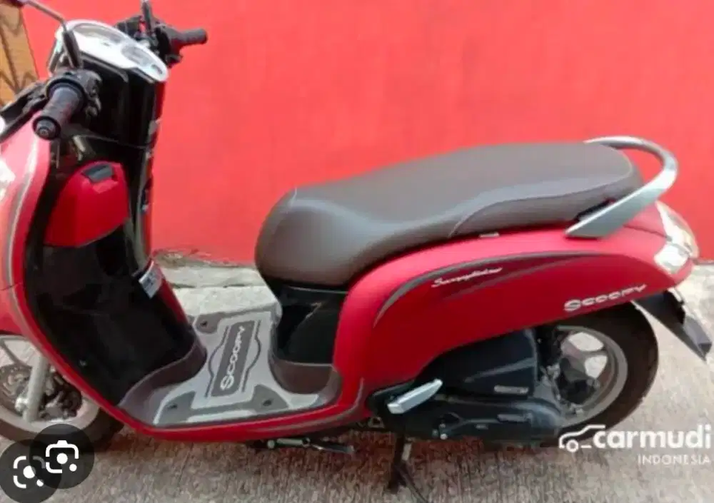 Di jual cepat scoopy 2018 SS komplit