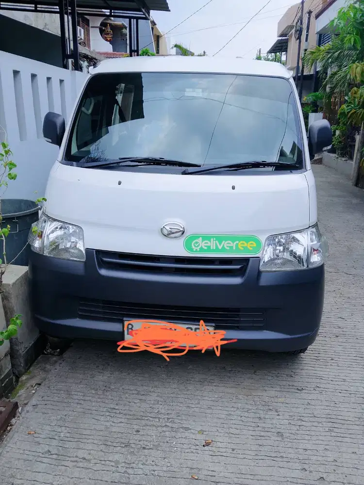 Pemilik sendiri mobil grand max van