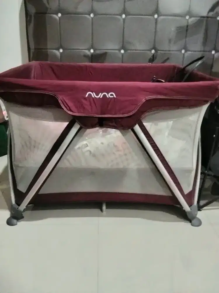 Baby box merk Nuna Sena