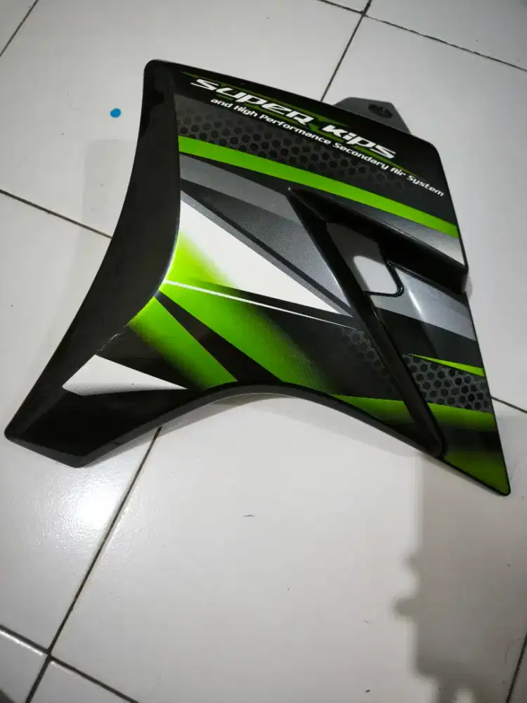 ORIGINAL copotan cover bodi sayap kiri radiator Kawasaki Ninja R/SS