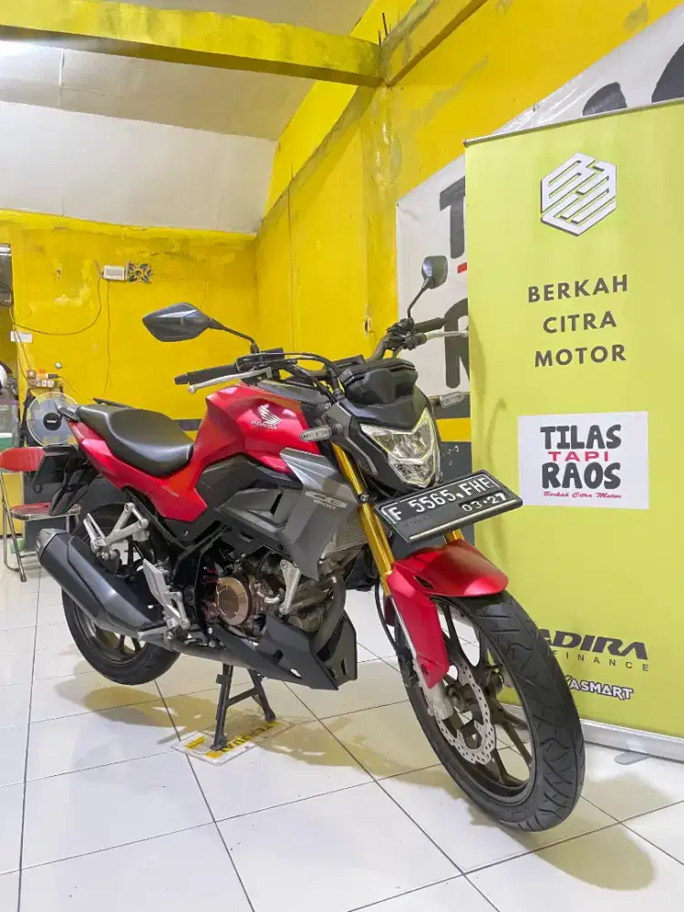 CBR 150 R street mulus full orian