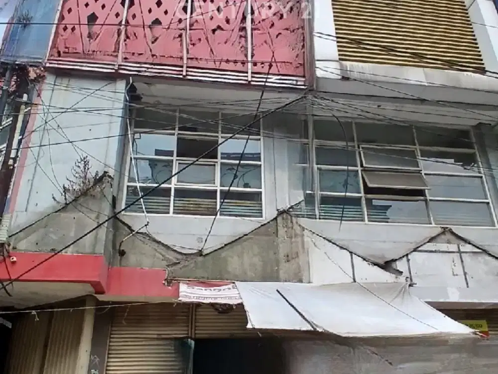 Ruko Gandeng 3 Lantai Melawai Kebayotan Baru Jakarta Selatan