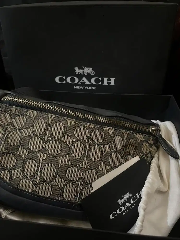 [NEGO] Coach Warren Belt Bag in  Signature Denim