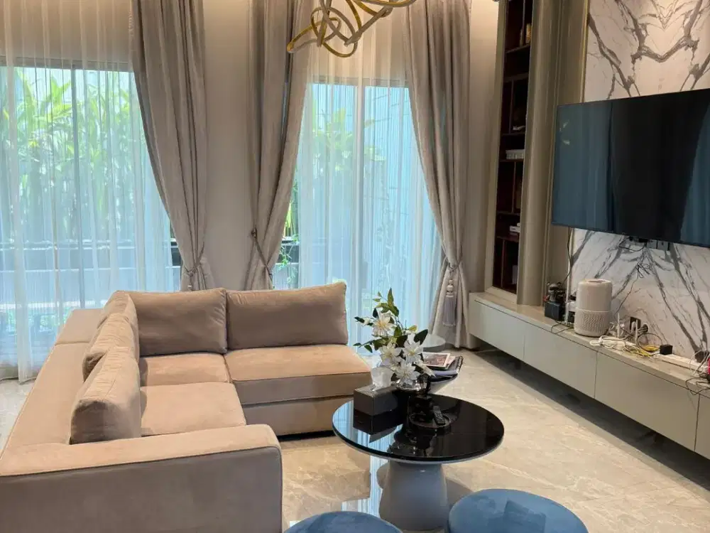 Dijual Rumah Golf Island PIK, Uk. 8x20, 3+1 KT, Full Furnished, Rp 6.7 M