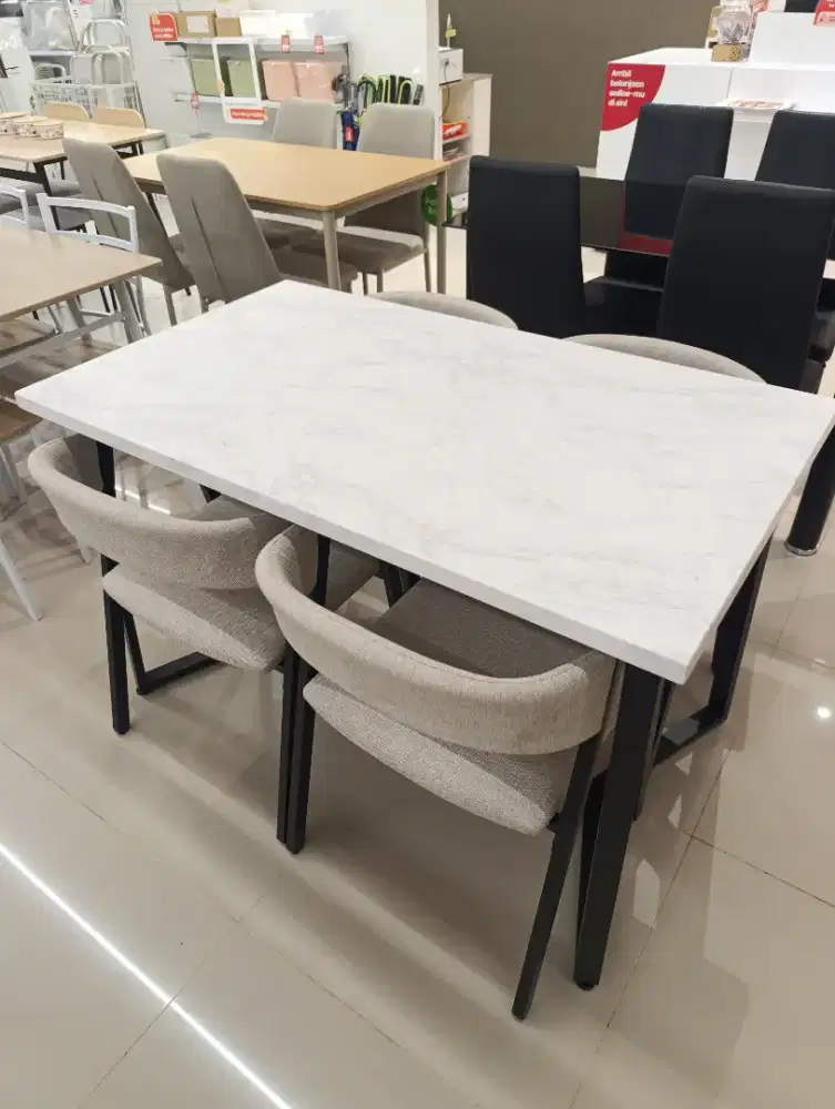 Promo Spesial Set Meja Makan
