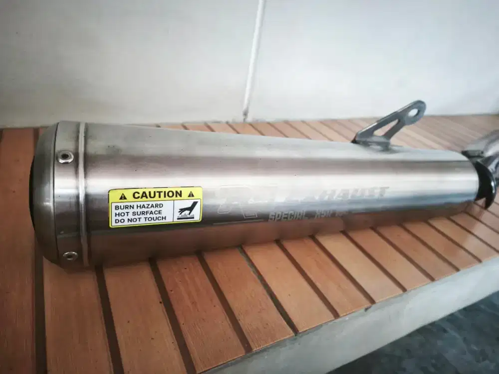 Knalpot R9 Retro Series Special for Yamaha XSR 155