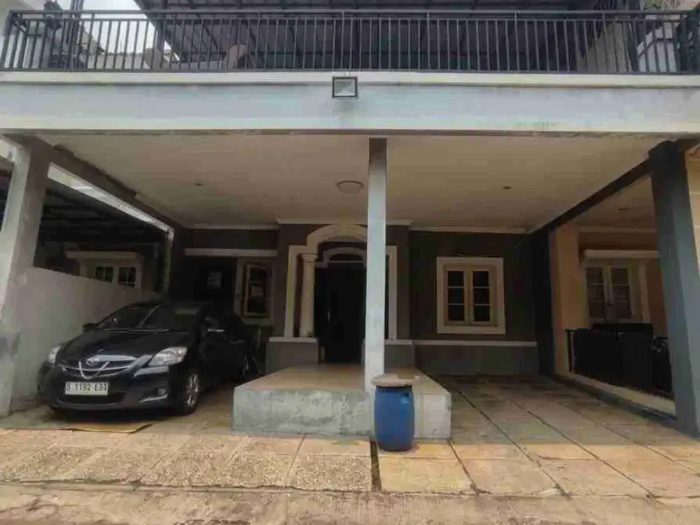 Rumah 2 Lantai bebas banjir Lingkungan Aman di Raffles Hills Cibubur sukatani tapos depok