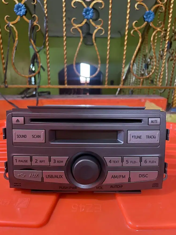 DIJUAL HEAD UNIT AYLA TYPE X ORIGINAL
