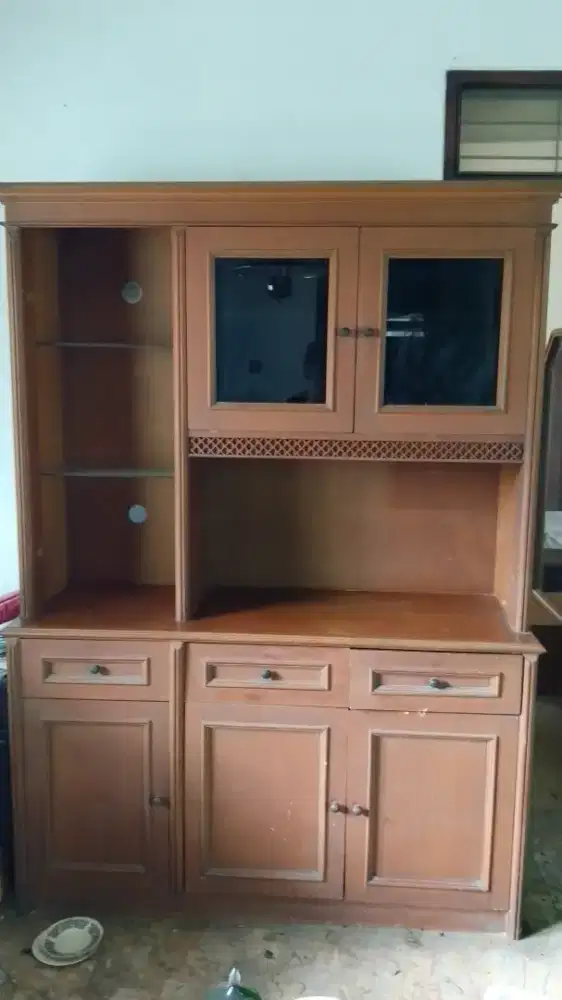 Lemari Kayu, bisa juga Lemari Dapur, kondisi bagus