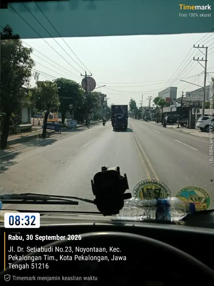 Saya butuh pekerjaan