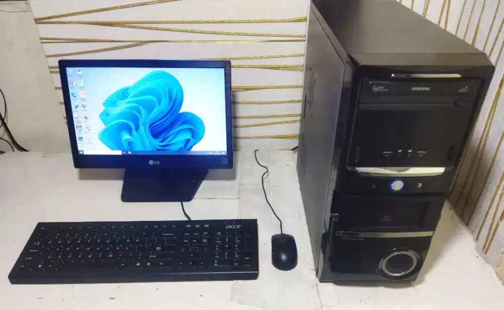PC Komputer Fullset Core i3 Gen 4/ Ram 8Gb/ Monitor/ USB Wifi