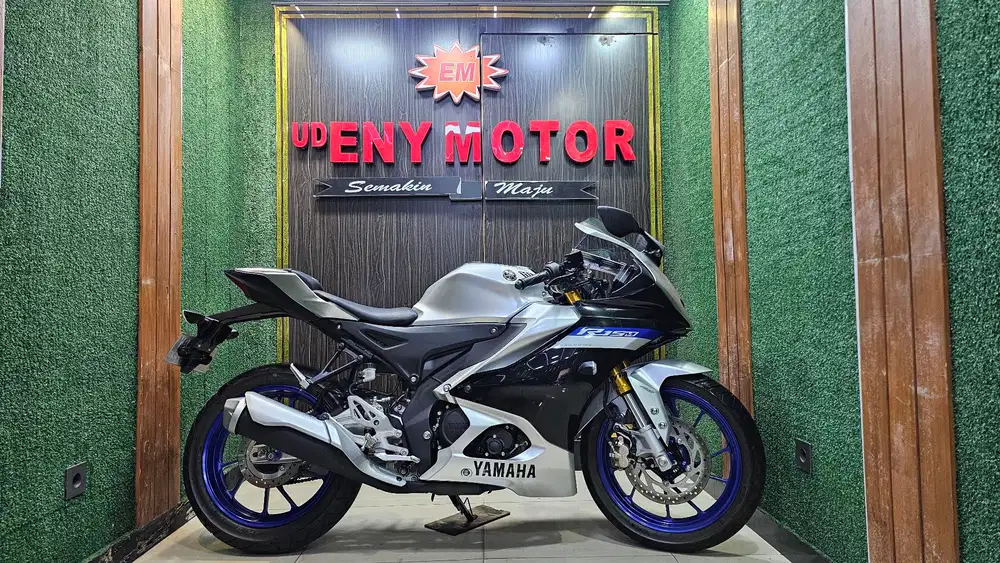 UD ENY MOTOR - Yamaha R15 V4 ABS thn 2023 super