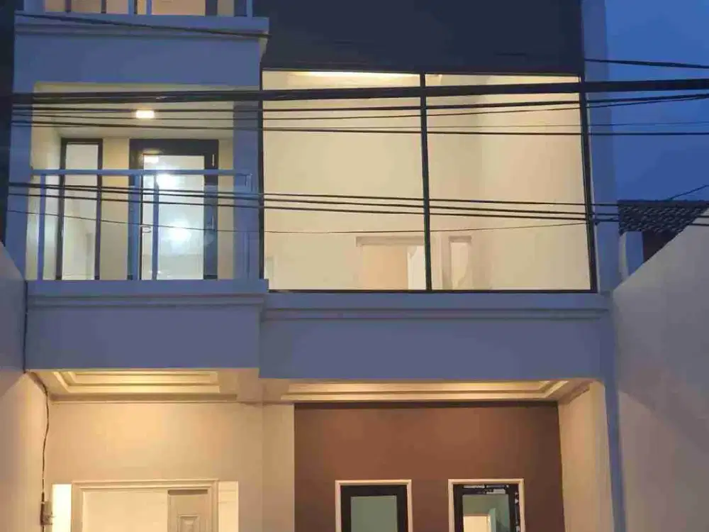 Dijual Rumah 2,5 lt 5 x 25 m2 di Gading Griya Residences ada 3 kt 3 km unfurnished, SHM. Ayo survei & nego yuk sampai deal!! Siap huni!!