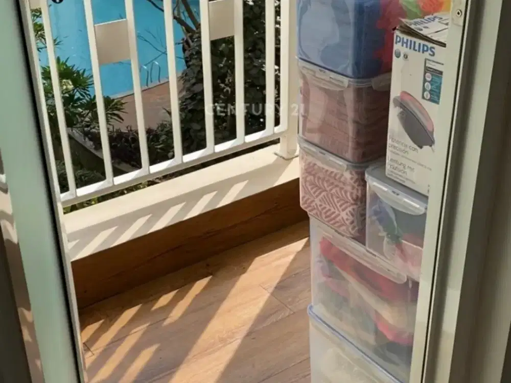 Dijual Apartemen Springlake Full Furnished View Pool Bekasi