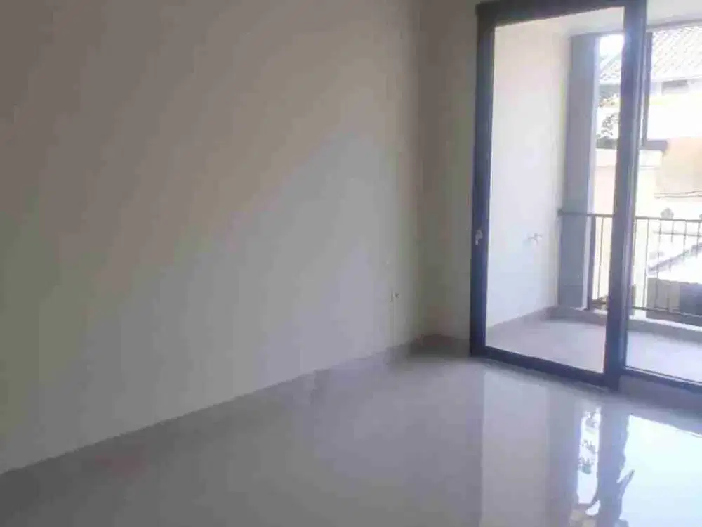 Dijual Rumah Brand New Jl Janur Kuning, Kelapa Gading